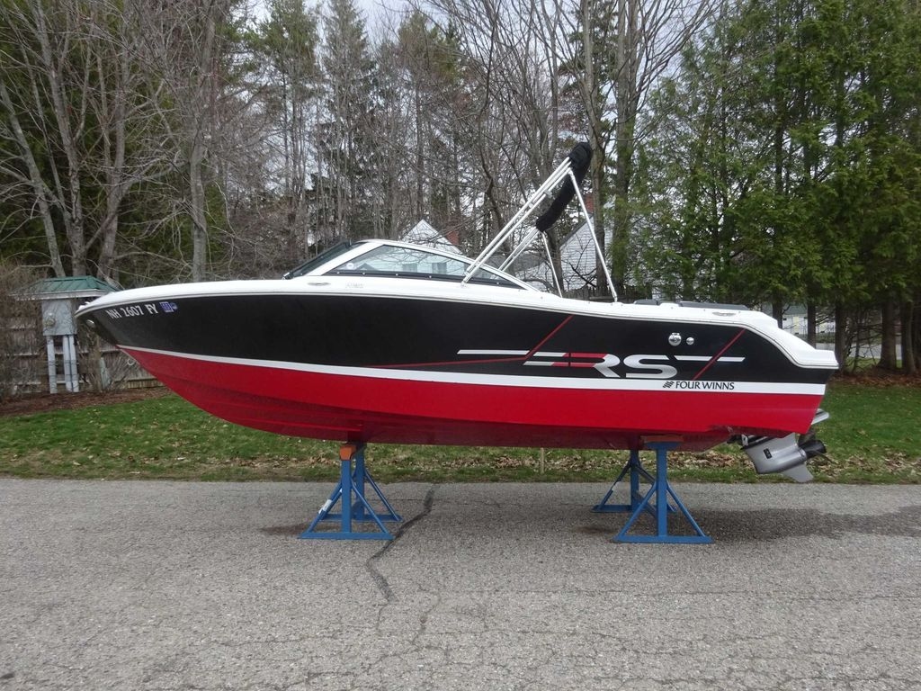 2022 Four Winns Horizon 190 RS - Sold Boat