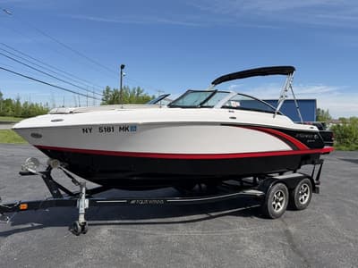 BOATZON | Four Winns S215 2012