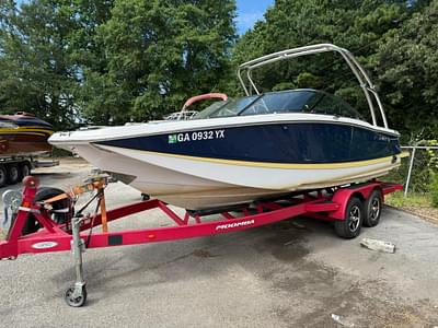 BOATZON | Four Winns SL222 2009