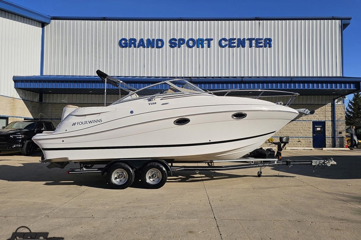 2008 Four Winns V258 - Sold Boat