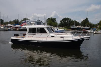 BOATZON | Fox Island Thirty  Sedan Cruiser 2005