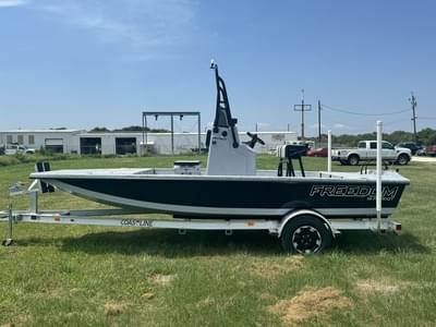 BOATZON | Freedom 18 PATRIOT CAT 2025 BOATZON | Freedom 18 PATRIOT CAT 2025