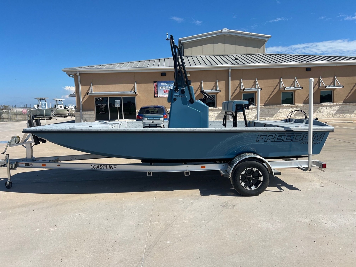 2025 Freedom 18 PATRIOT CAT - Sold Boat