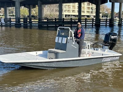 BOATZON | Freedom Boats 21 Commander 2026