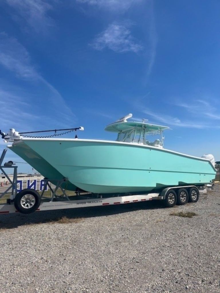2019 Freeman 34VH - Sold Boat