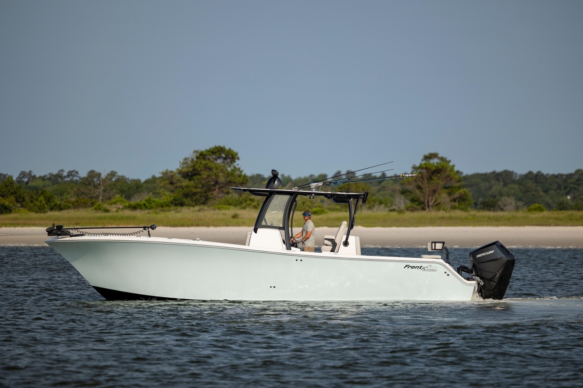 2024 Front Runner 33 Center Console - Sold Boat