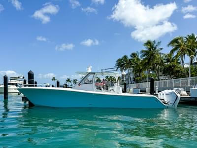 BOATZON | Front Runner 36 cc 2025