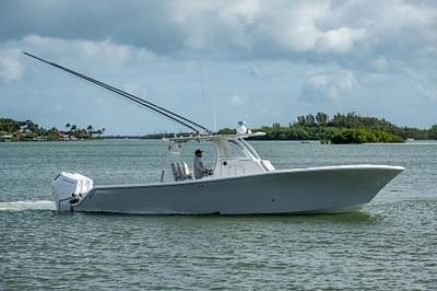 BOATZON | Front Runner 36 Center Console 2021 BOATZON | Front Runner 36 Center Console 2021