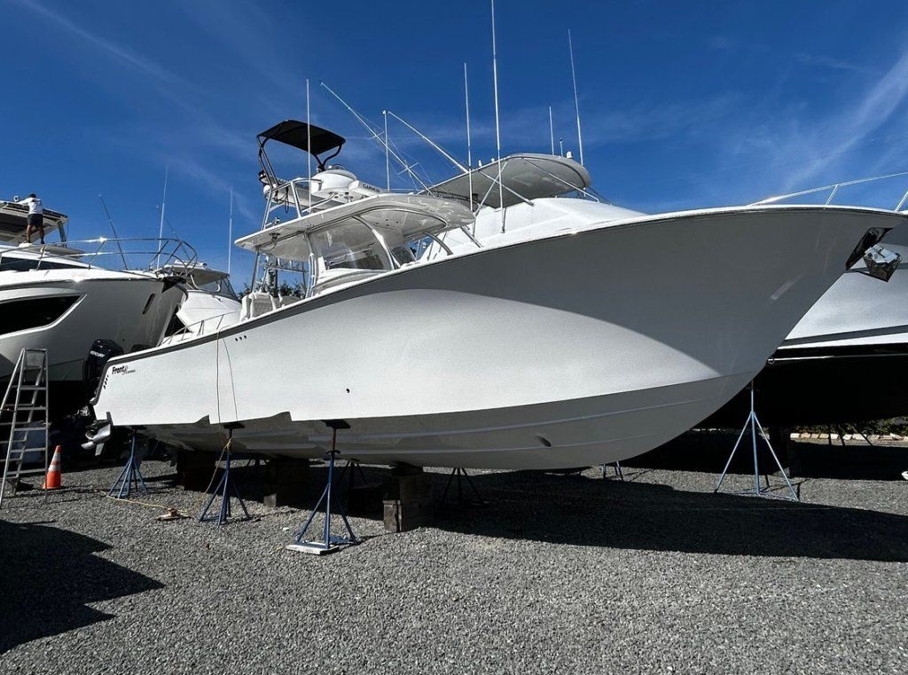 2023 Front Runner 39 Center Console - Sold Boat