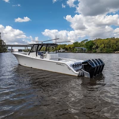 BOATZON | Front Runner 39 Center Console 2023
