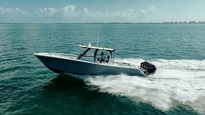 BOATZON | Front Runner 39 Center Console 2026