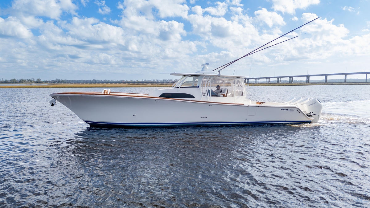 2026 Front Runner 47 Center Console - Sold Boat