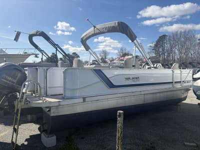 BOATZON | G3 Boats Suncatcher X22FC 2017