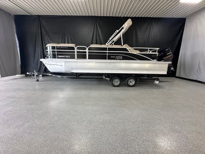 BOATZON | G3 SunCatcher X324SS 2016