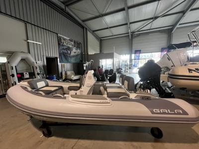 BOATZON | Gala Vinking V330 H 2024 BOATZON | Gala Vinking V330 H 2024