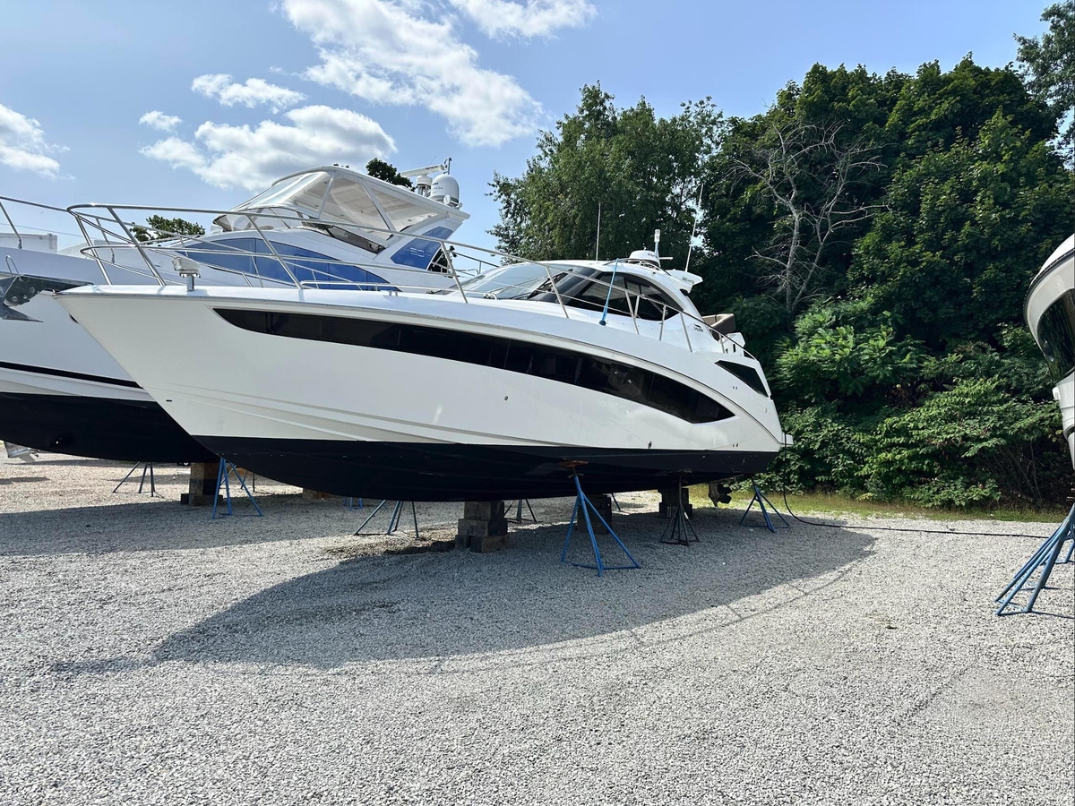 2018 Galeon 385 HTS - Sold Boat