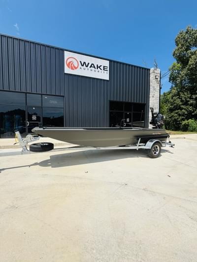 BOATZON | GATOR TAIL 1748 GATOR SERIES 2026