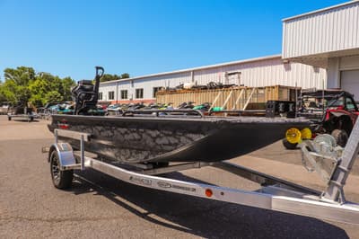 BOATZON | Gator-tail 1750 MID DECK SAVAGE SERIES 2026