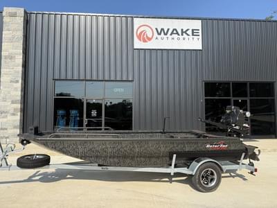 BOATZON | GATOR TAIL 1750 MIDDECK SAVAGE SERIES 2026