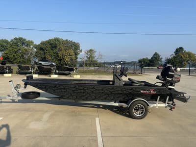 BOATZON | Gator Tail Extreme Series 60 x 18 2027 BOATZON | Gator Tail Extreme Series 60 x 18 2027