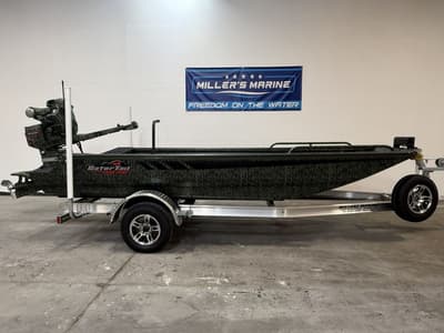 BOATZON | Gator Tail Savage Mid Deck 1750 2027