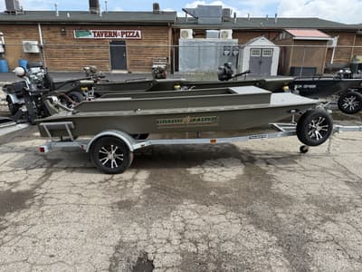 BOATZON | Gator Trax 14 Marsh Series 2026