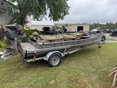BOATZON | Gator Trax 18ft 2006