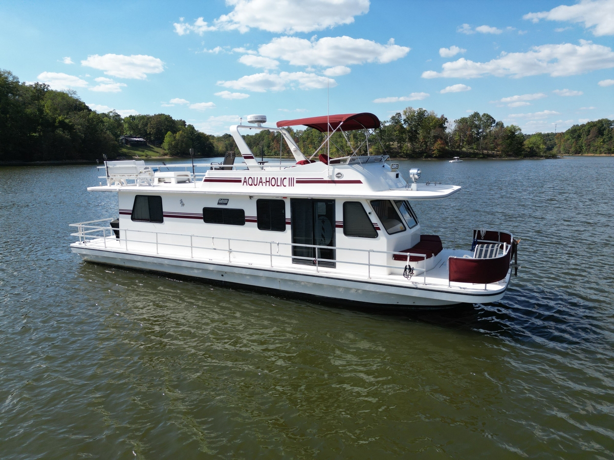 1998 Gibson 47 Executive - Sold Boat