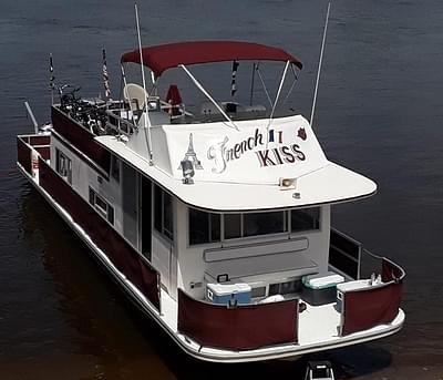 BOATZON | Gibson Houseboat 1975