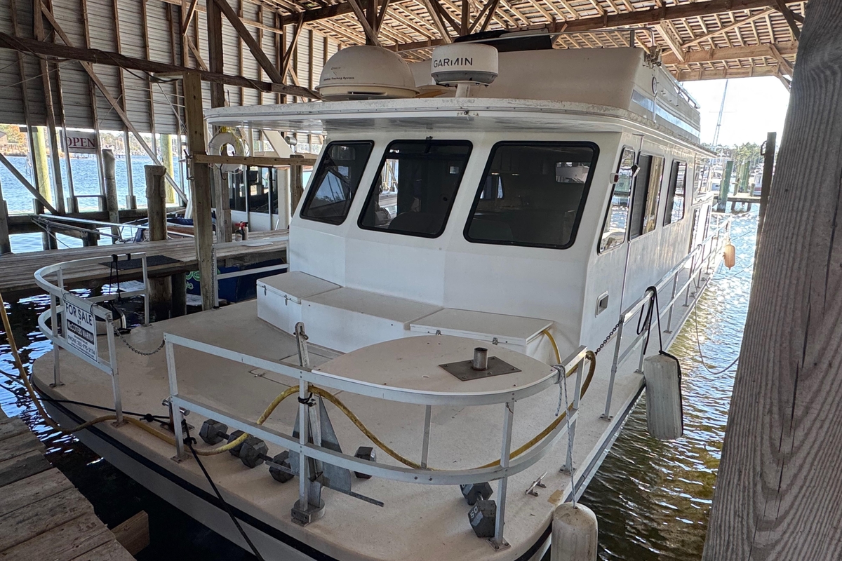 1999 Gibson Houseboat 50 - Sold Boat