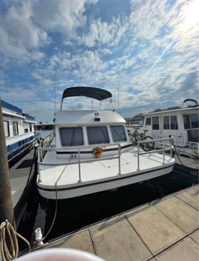 BOATZON | Gibson Sport Series 1992