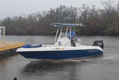 BOATZON | Glasstream 221 CC 2012
