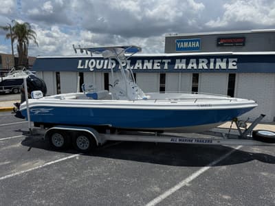 BOATZON | Glasstream 240 CC 2017