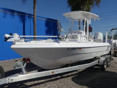 BOATZON | Glasstream 240 CCX 2025