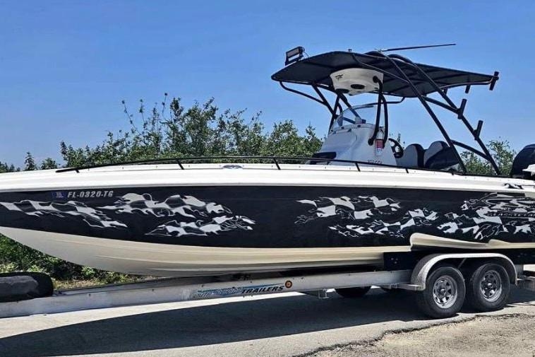 2011 Glasstream 280 SCX - Sold Boat