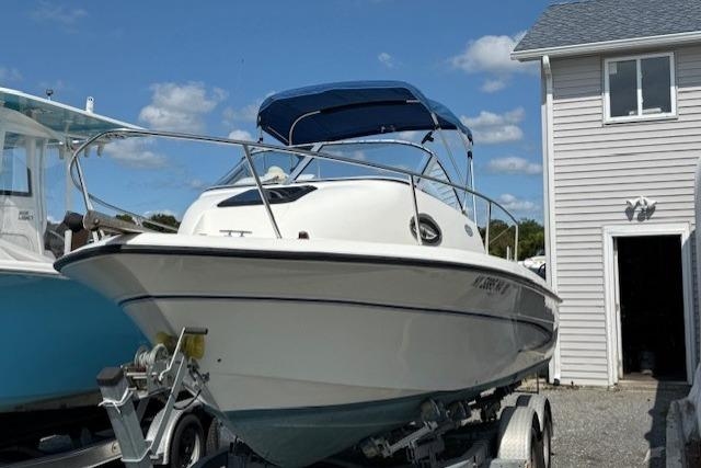 2004 Glastron 213 WA - Sold Boat