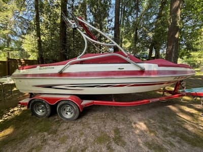 BOATZON | Glastron 225 2008