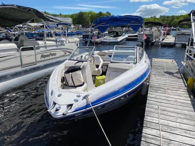 BOATZON | Glastron GLS 215 2011