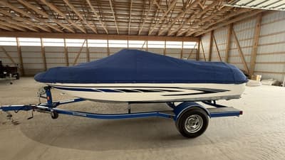 BOATZON | Glastron GT 185 2008