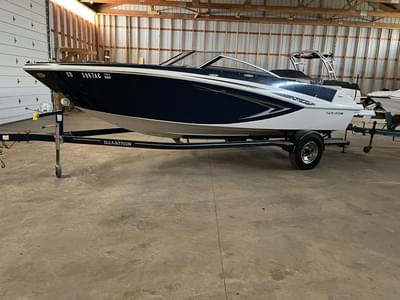 BOATZON | Glastron GT 205 2015 BOATZON | Glastron GT 205 2015