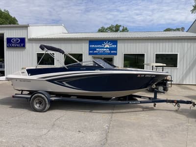 BOATZON | Glastron GT 205 2015