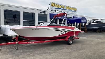 BOATZON | Glastron GT 205 2016