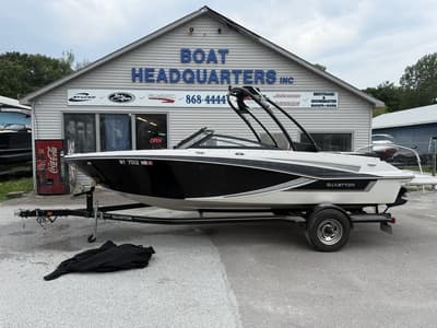 BOATZON | Glastron GT 205 2018