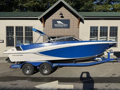 BOATZON | Glastron GT 225 2013