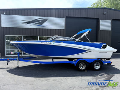 BOATZON | Glastron GT 225 2013