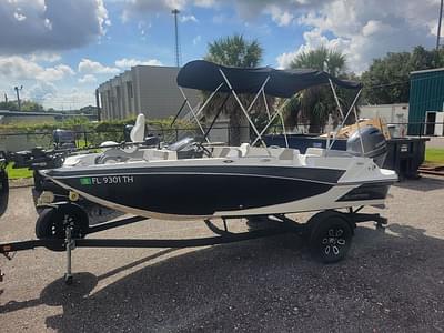 BOATZON | Glastron GTD 180 2022