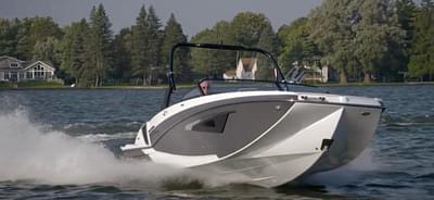 BOATZON | Glastron GTD 240 2022