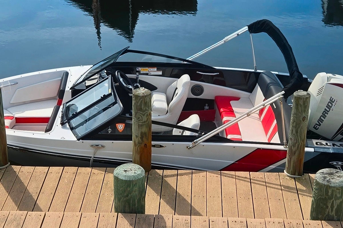 2018 Glastron GTS 180 - Sold Boat
