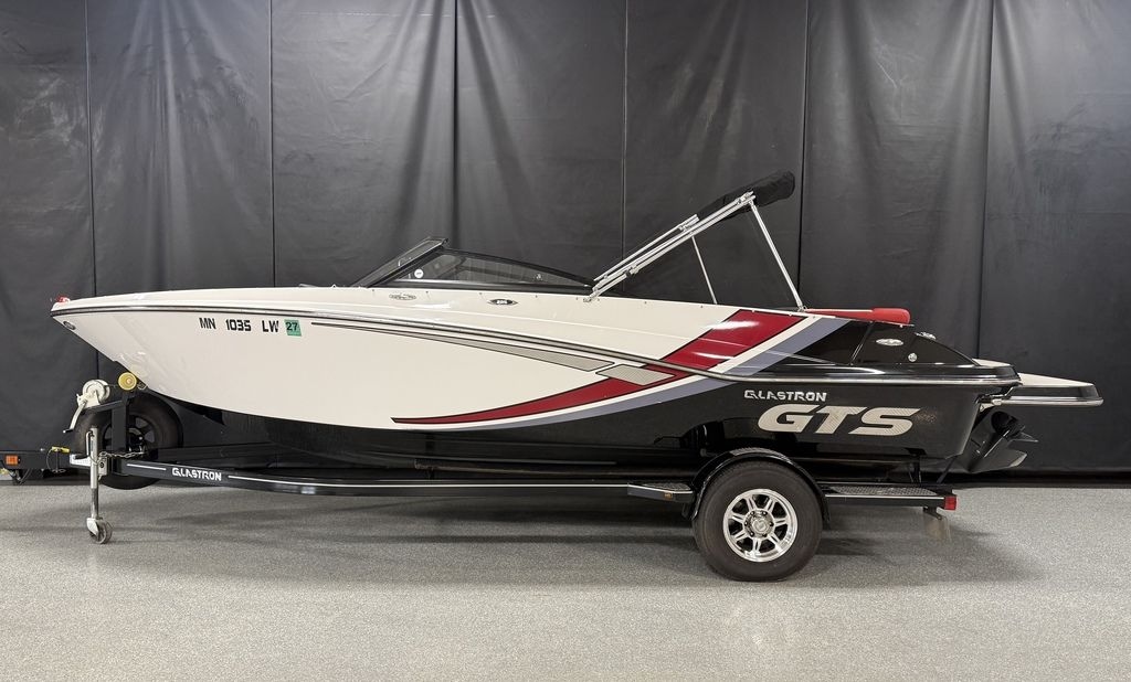 2019 Glastron GTS 205 - Sold Boat