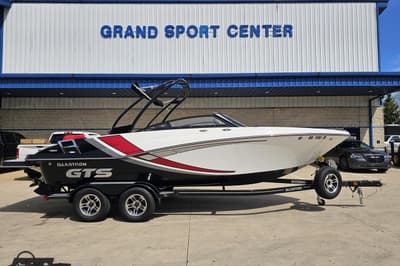 BOATZON | Glastron GTS 225 2020
